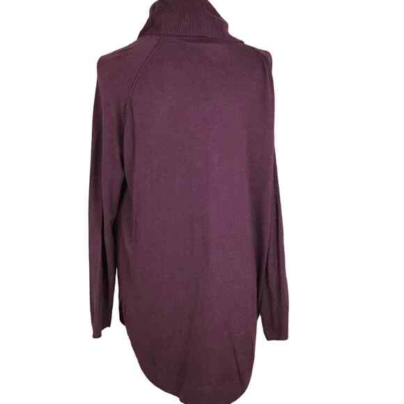 Caslon Woman's Small Maroon Turtleneck Tunic Sweater Long Sleeve Curved Hem NWOT - Picture 2 of 15